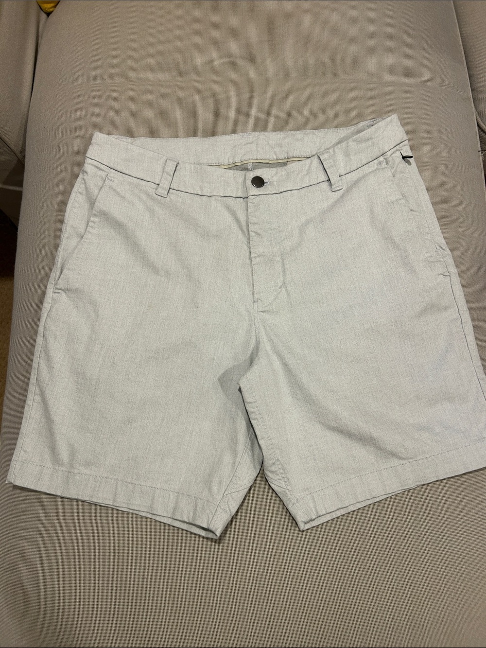 Lululemon Men's Light Gray Casual Shorts Size 32